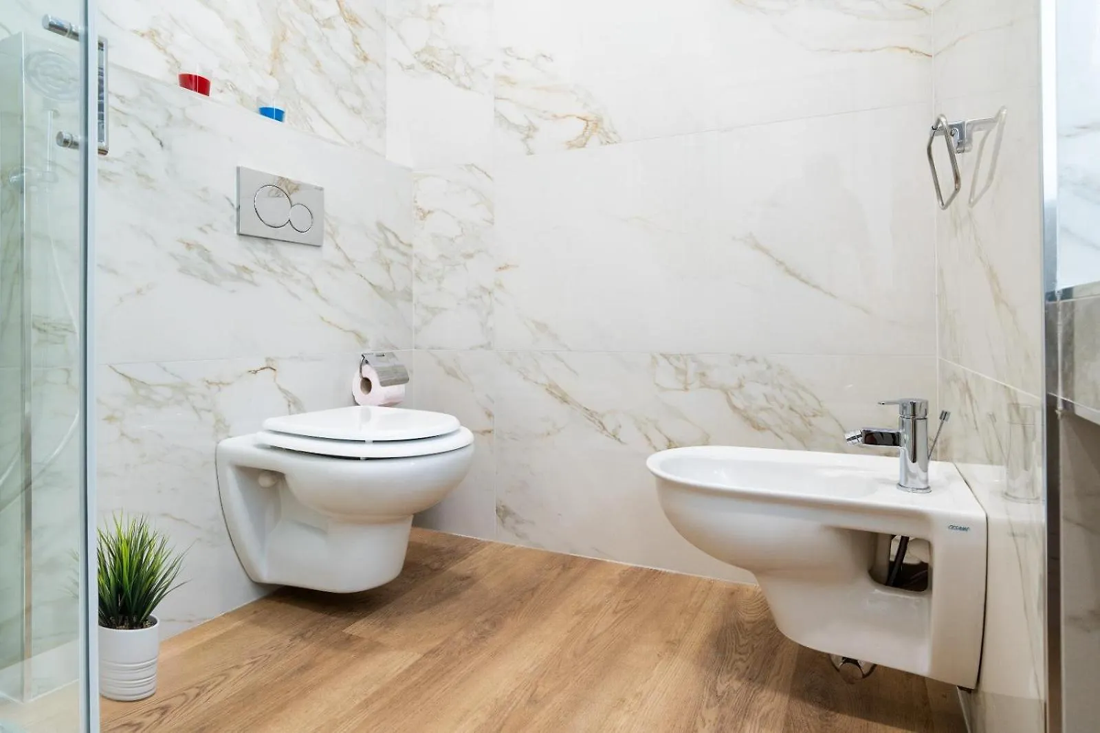 Archimedes Suites CTA 0*,  Italia