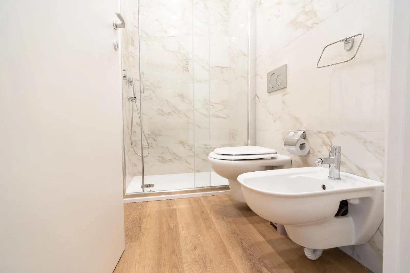 Archimedes Suites CTA Apartahotel